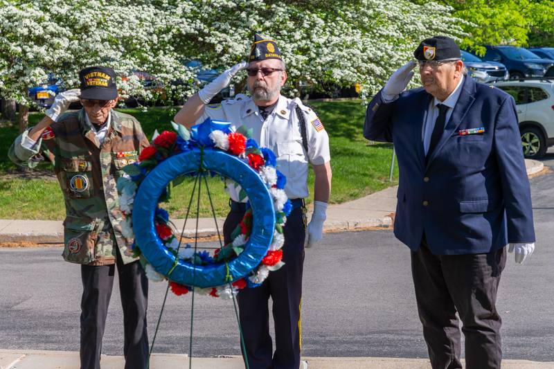 Laying of the wreath, saluting the honored soliders