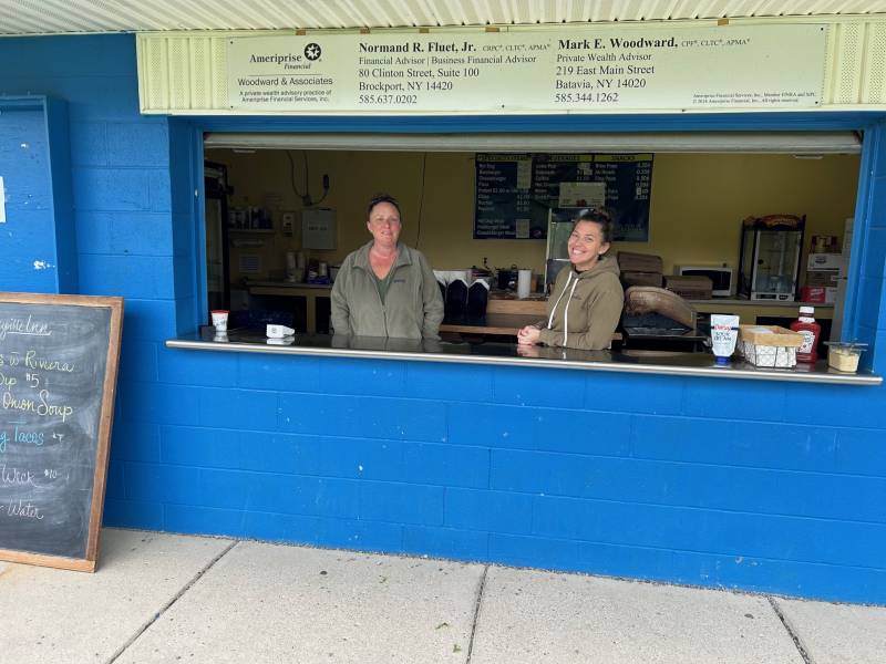 Oakfield concessions