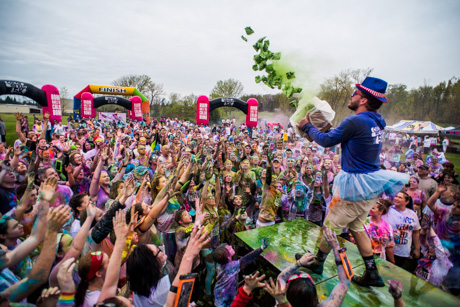 Photos Fourth Annual Color Me Rad At Darien Lake The Batavian