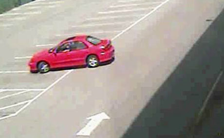 Police looking for driver of car believed to have left 