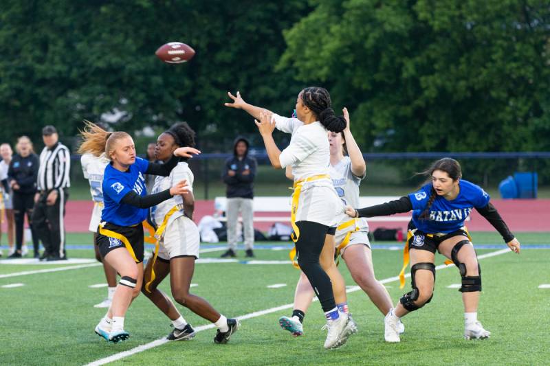 Batavia's defense held strong through Eastridge's passing attempts