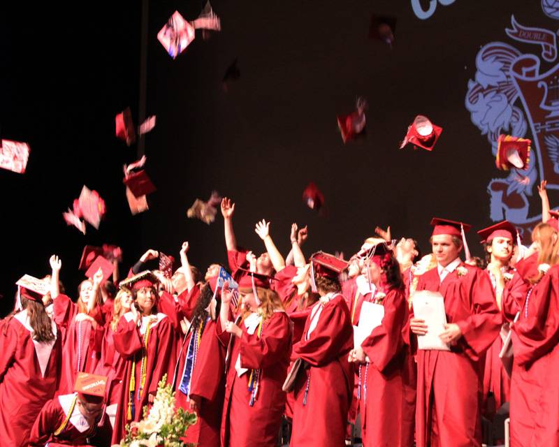 bb-grads_mortarboard-toss.jpg