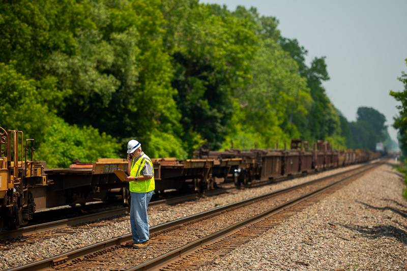 fargo road train derail