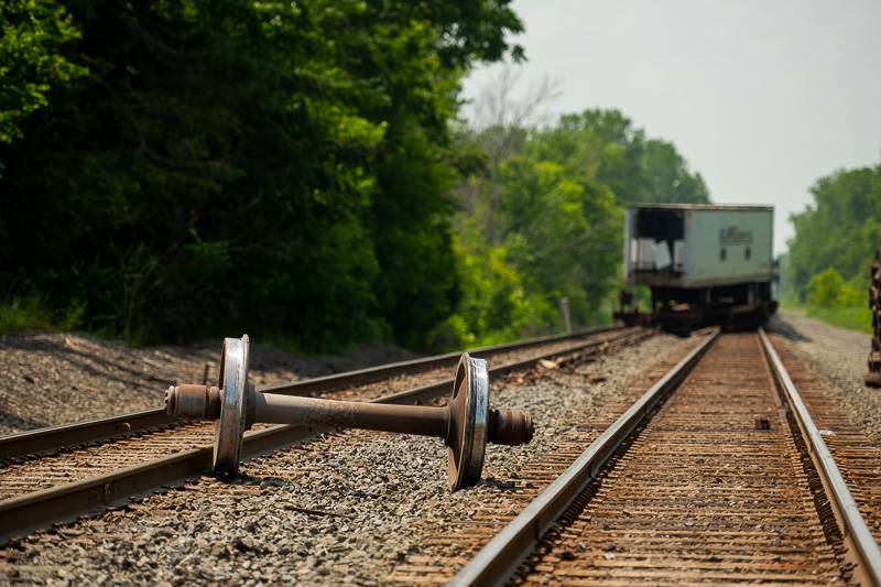 fargo road train derail