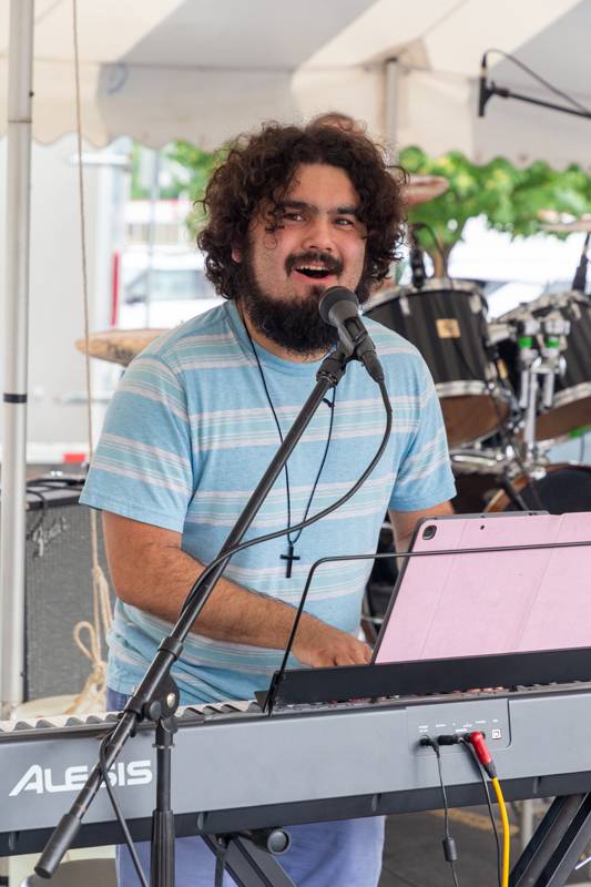 Ross Chua Indigo Flow on Jackson Street stage. Photo Steve Ognibene