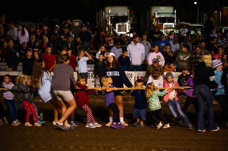 alexander steam show friday night tractor pulls