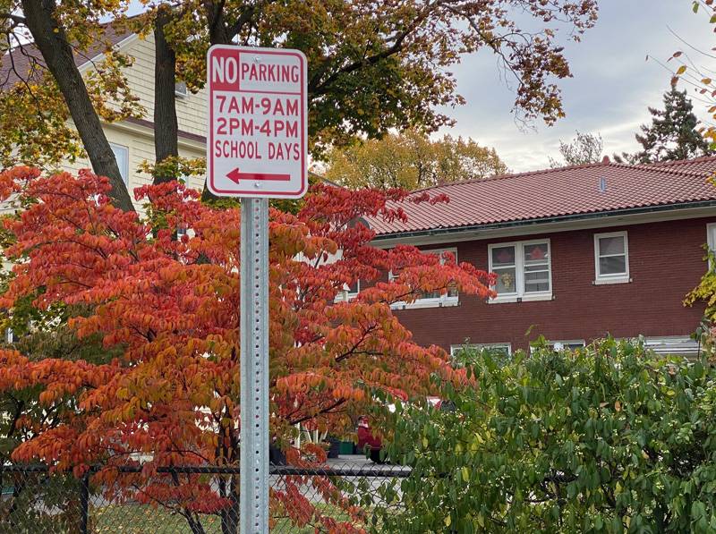 No parking restrictions sign on Washington Ave.