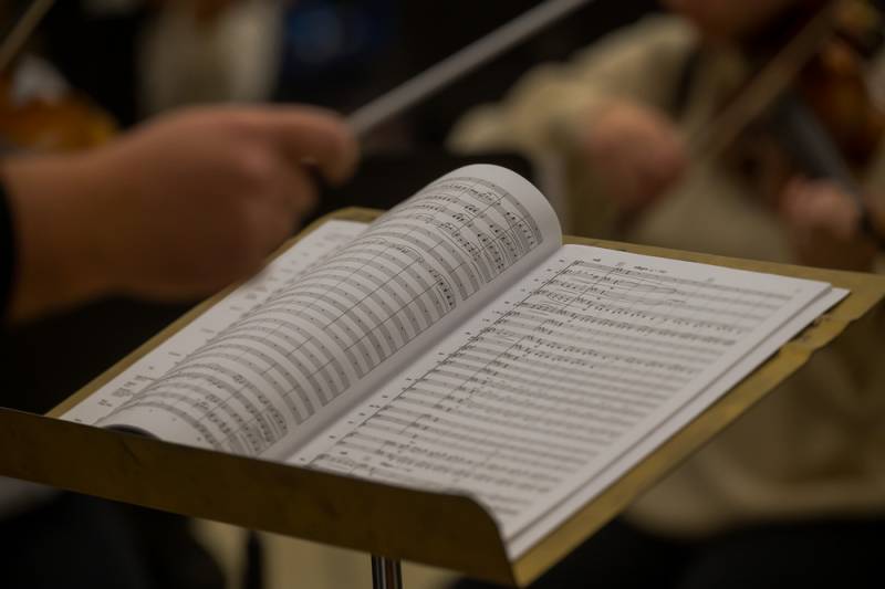 genesee symphony orchestra holiday rehersal 2023