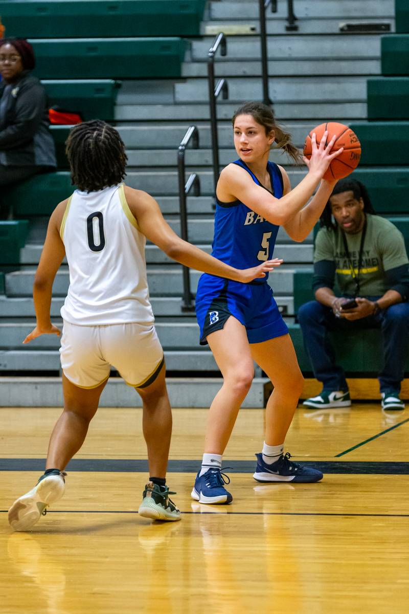 Anna Varland looking to pass.  Photo by Steve Ognibene