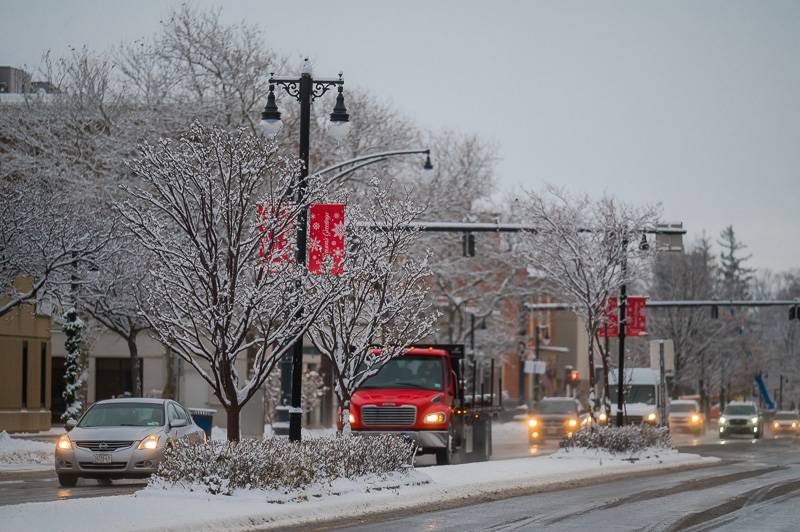 downtown batavia snow dec 7 2023