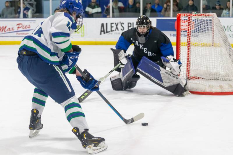 BND United Hockey Opens Up Sectionals With 6-1 Over Geneseo | The Batavian