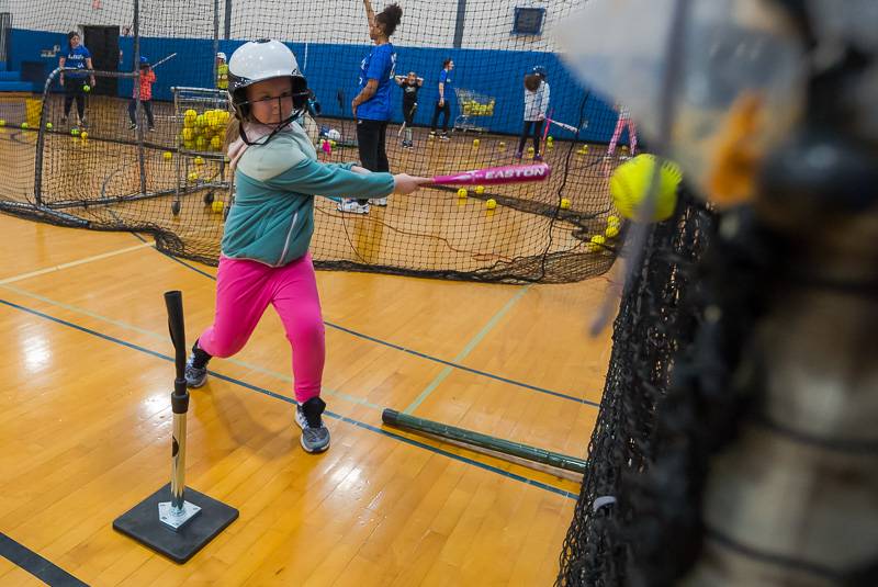 stingers softball camp with blue devils