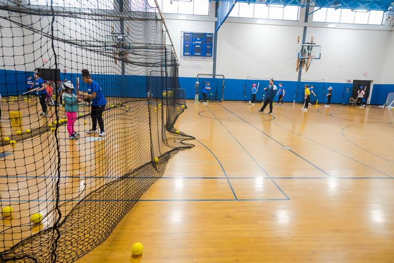 stingers softball camp with blue devils