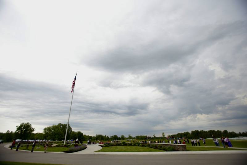 vets cemetery memorial day