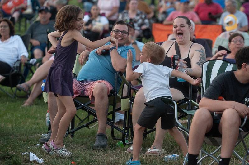 Photos Smash Mouth delivers an All Star performance at Batavia Downs