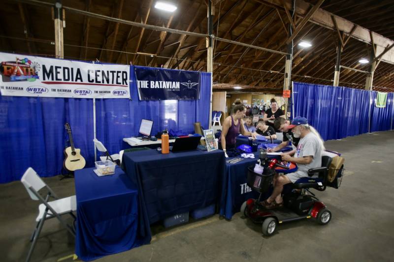 Second annual eagledrawing contest has begun at The Batavian booth at