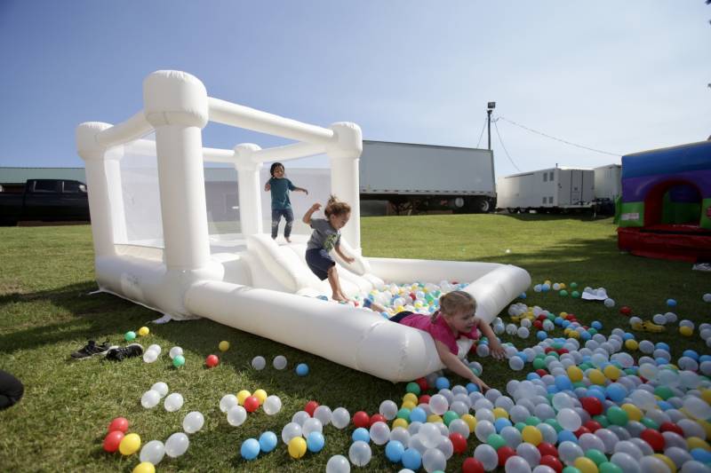 GC Fair bounce house