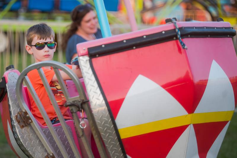 friday evening midway genesee county fair