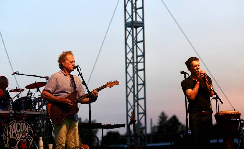 bacon brothers at batavia downs