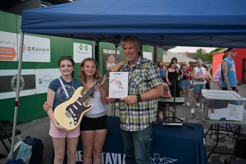 the Batavian guitar contest