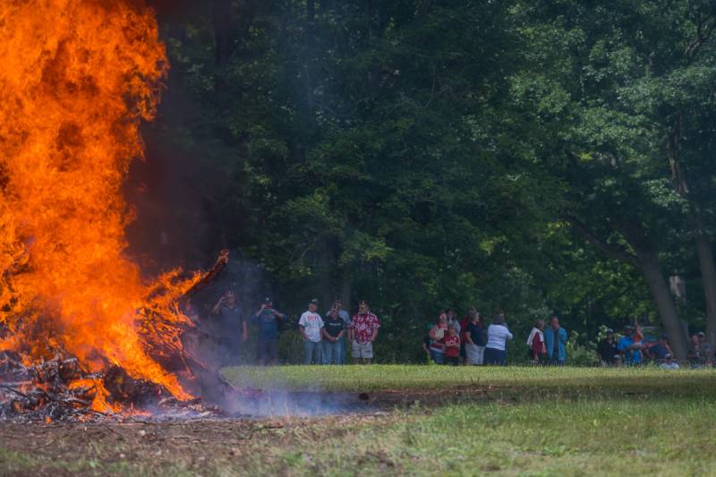 le-roy-flag-burning