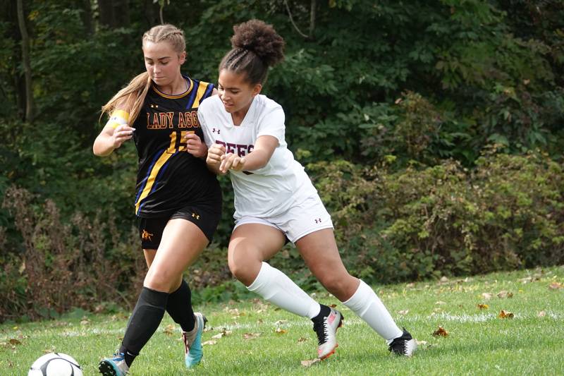 byron-bergen soccer girls