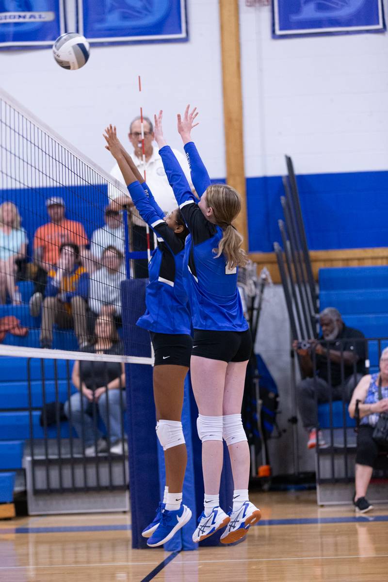 Batavias defense blocking at the net.  Photo by Steve Ognibene