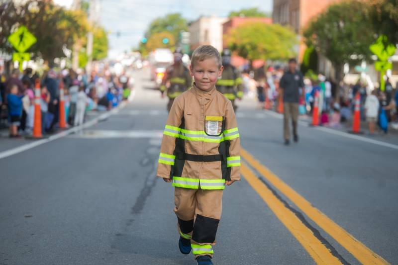 parade-oakfield-labor-daze-2024