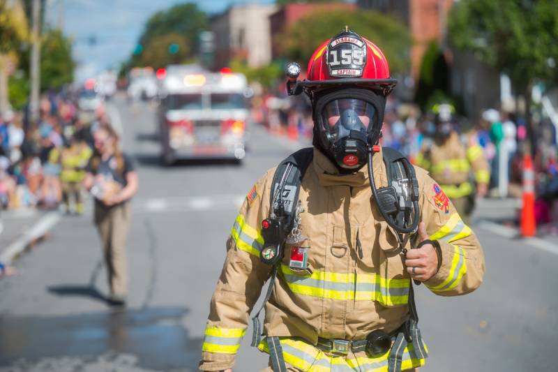 parade-oakfield-labor-daze-2024