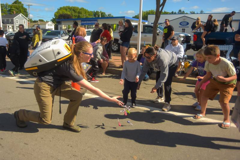 parade-oakfield-labor-daze-2024