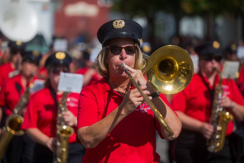 parade-oakfield-labor-daze-2024