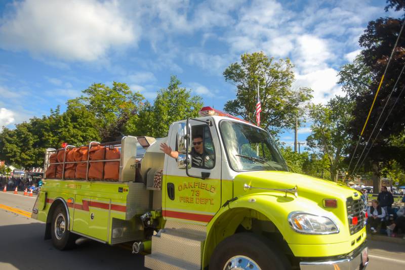 parade-oakfield-labor-daze-2024