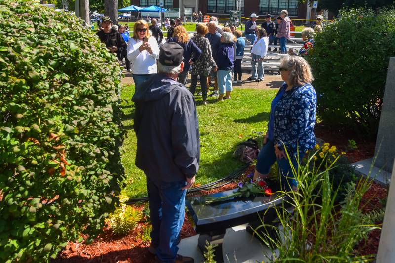 Oakfield Historical Society dedicates bench honoring Vietnam Veterans