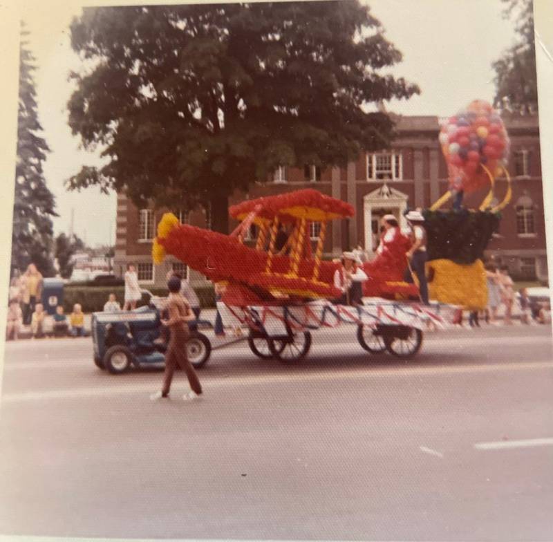 batavia park parades