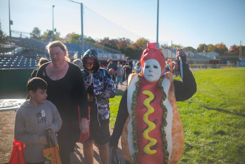 trick-or-treat-at-dwyer