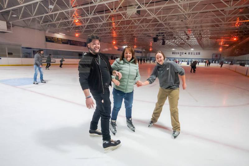 kiwanis thanksgiving free skate