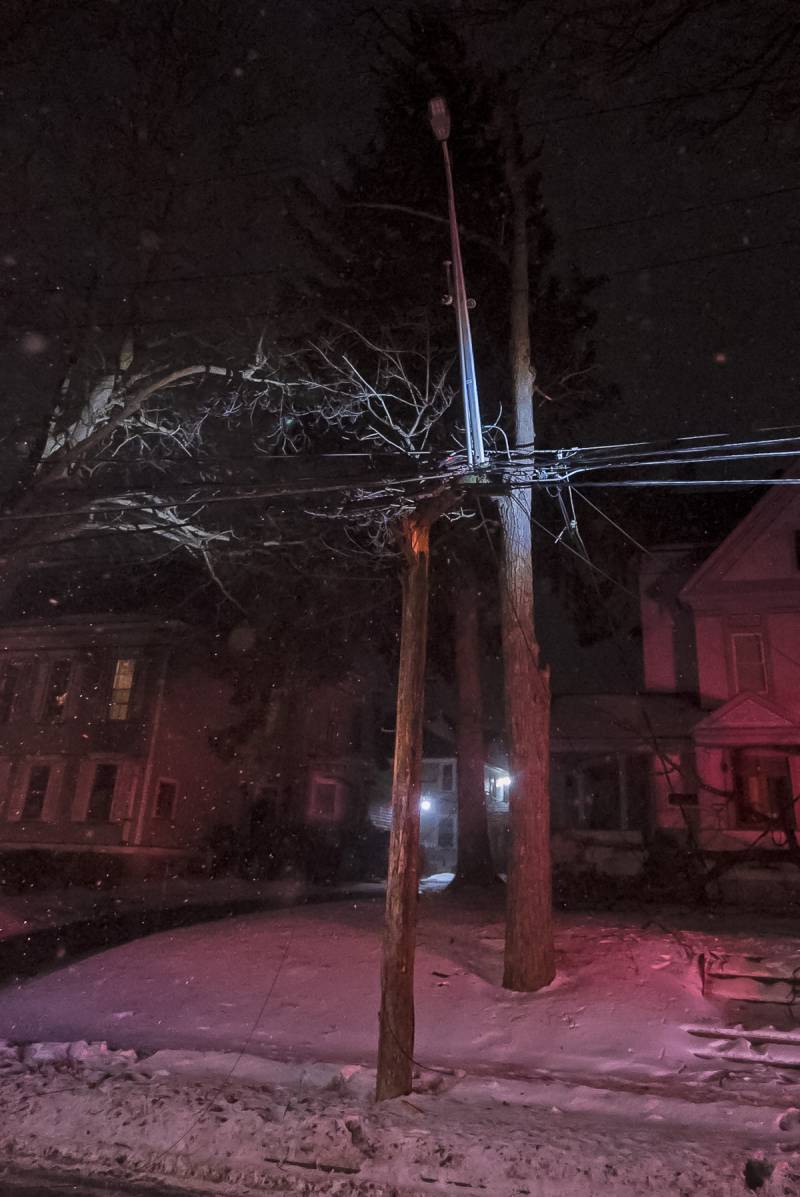 downed-utility-pole-east-main-batavia