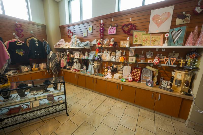 ummc gift shop