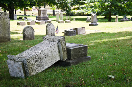 Batavia Cemetery | The Batavian